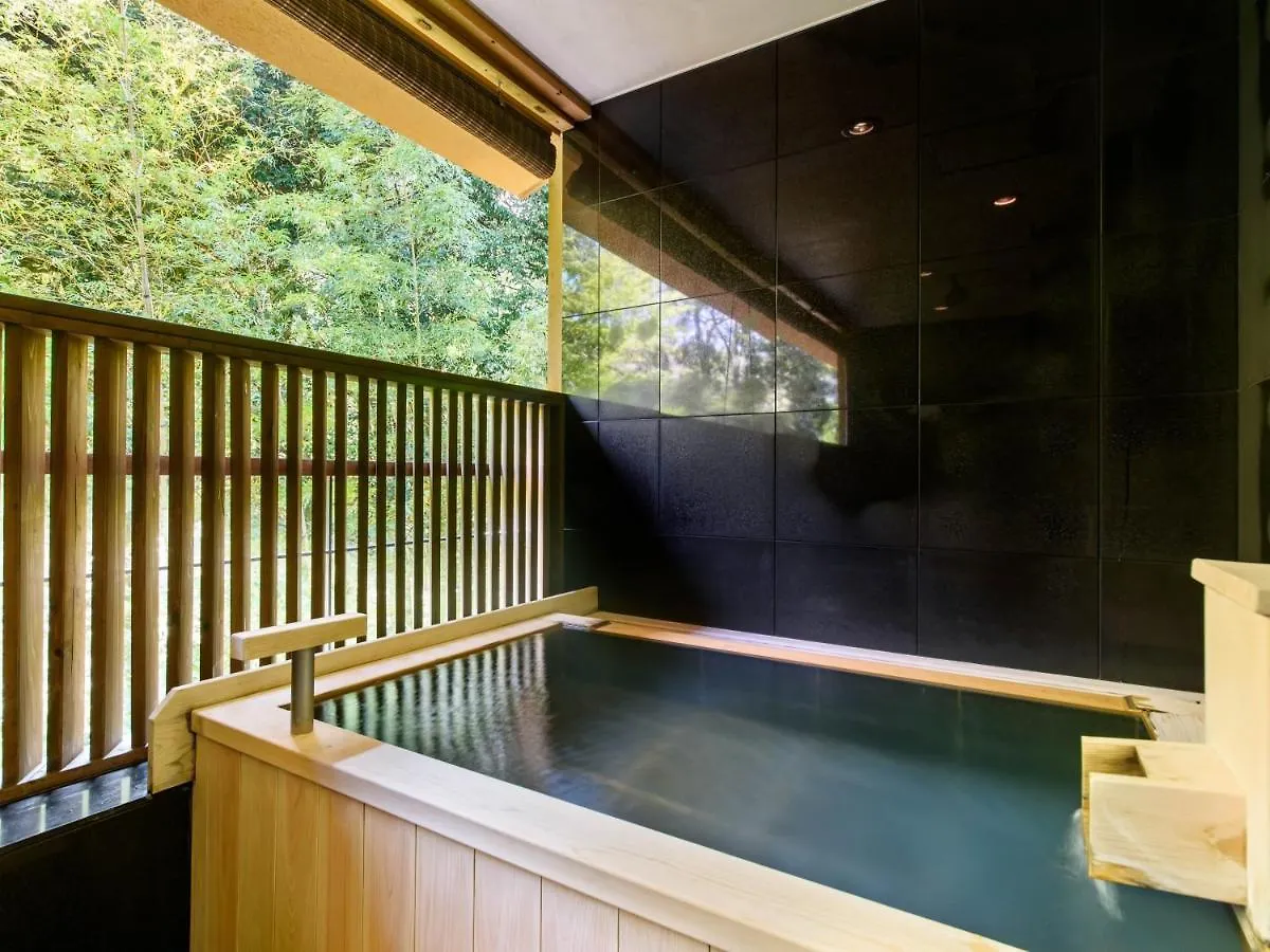 ***** Ryokan Hakone Suishoen Japão
